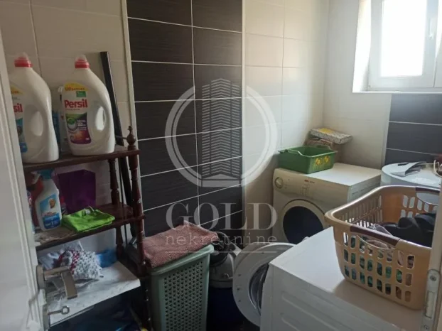 Stari Majur, 5+ petosobna, 250 m²