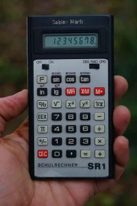 Stari školski Nemački kalkulator