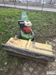 Cetka za ciscenje staza/ snega