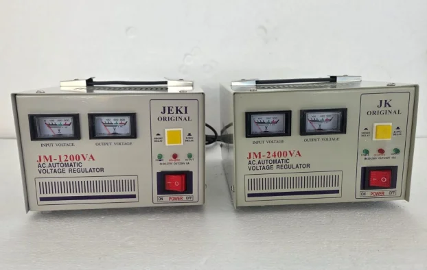 Korektori napona JACKY 1.2 kW i 2.4 kW (1200 VA i 2400 VA)