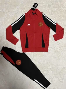 Decijd klupske trenerke -MANCHESTER UNITED-01