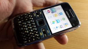Nokia E72