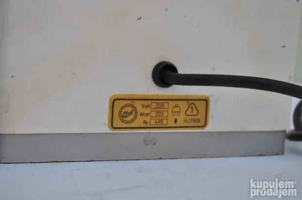 Mini elektricni sporet sa rernom reso