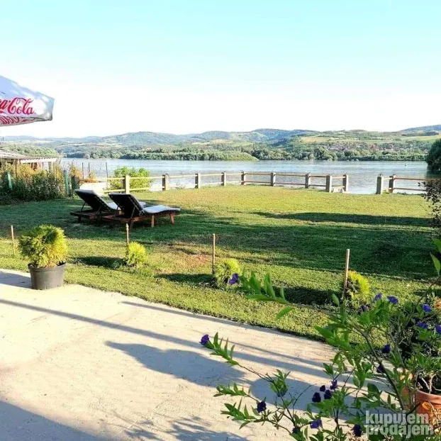 Kuća na obali Dunava Futog
