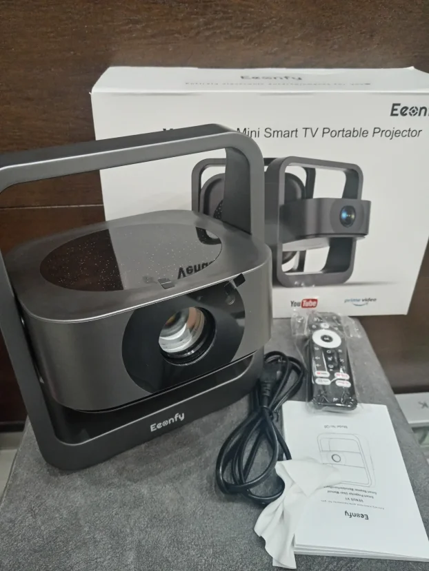 Android projektor Eeenfy Venus V1 LED native ful HD 1080/BH