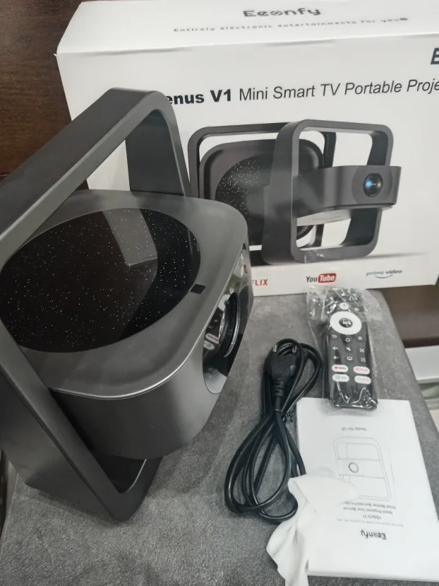 Android projektor Eeenfy Venus V1 LED native ful HD 1080/BH