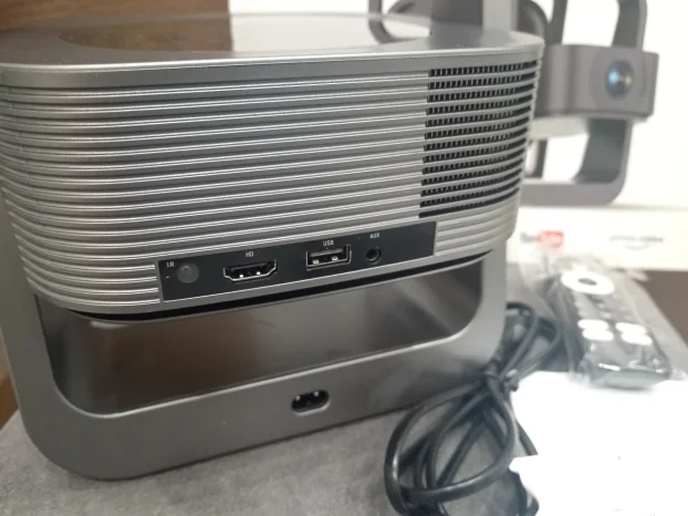Android projektor Eeenfy Venus V1 LED native ful HD 1080/BH