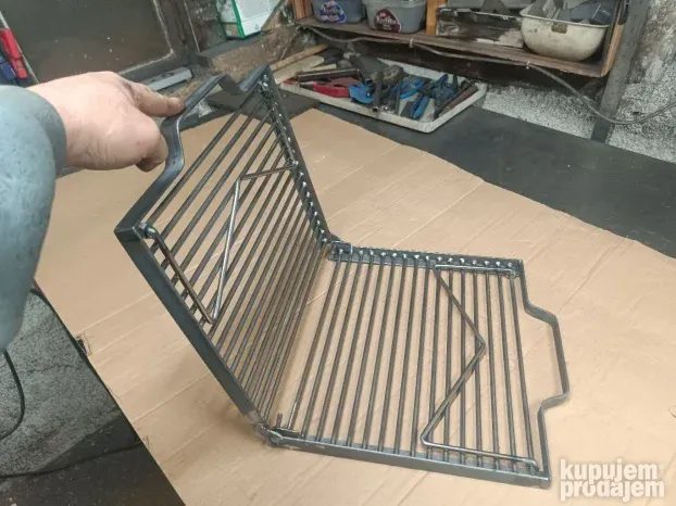 Piknik preklopna rešetka za roštilj
