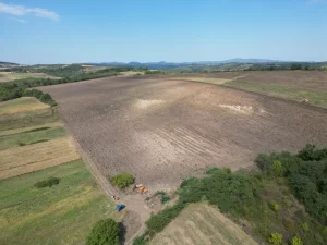Na prodaju 20 hektara zemljišta u jednom komadu, Rekovac