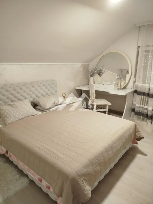 Vladana Desnice, Stari Majur, 5+ petosobna, 130 m²