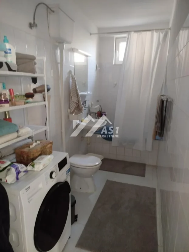 Vladana Desnice, Stari Majur, 5+ petosobna, 130 m²