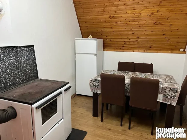 Kosmajski put 78, Kosmaj, 2.0 dvosobna, 120 m²