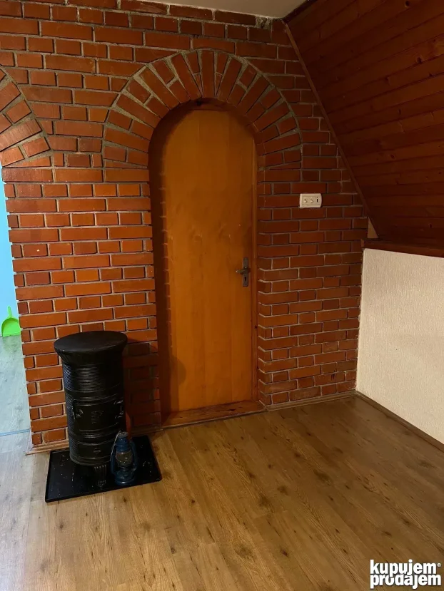 Kosmajski put 78, Kosmaj, 2.0 dvosobna, 120 m²