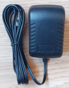 Punjač Adapter 10V 350mA (5.5x2.1)