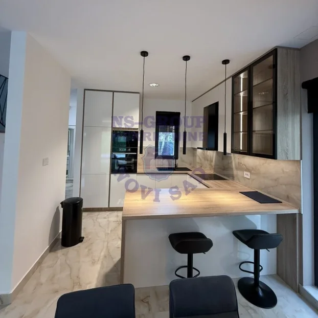 Adice, 5+ petosobna, 160 m²