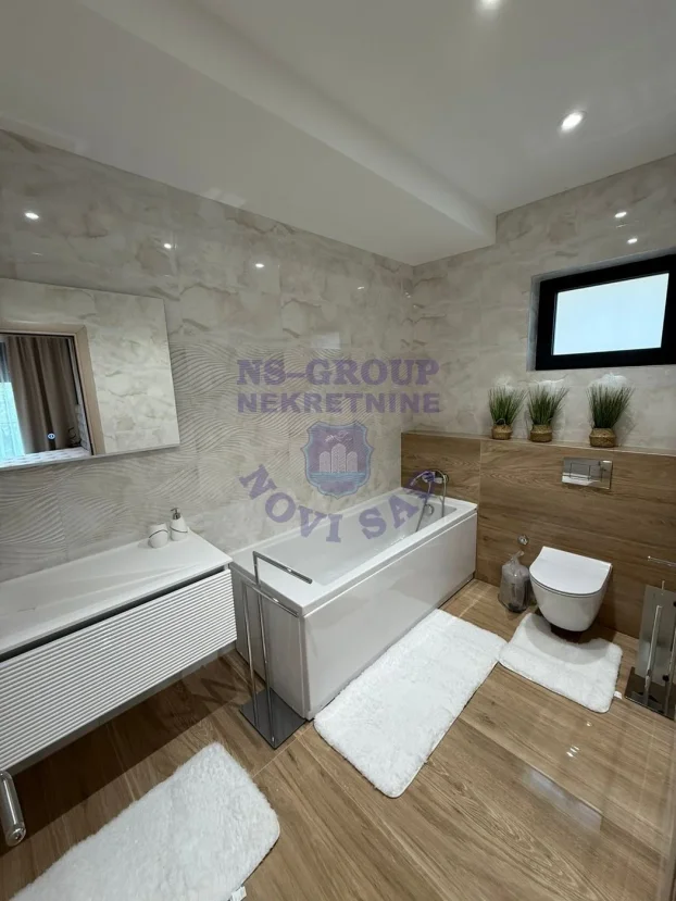 Adice, 5+ petosobna, 160 m²