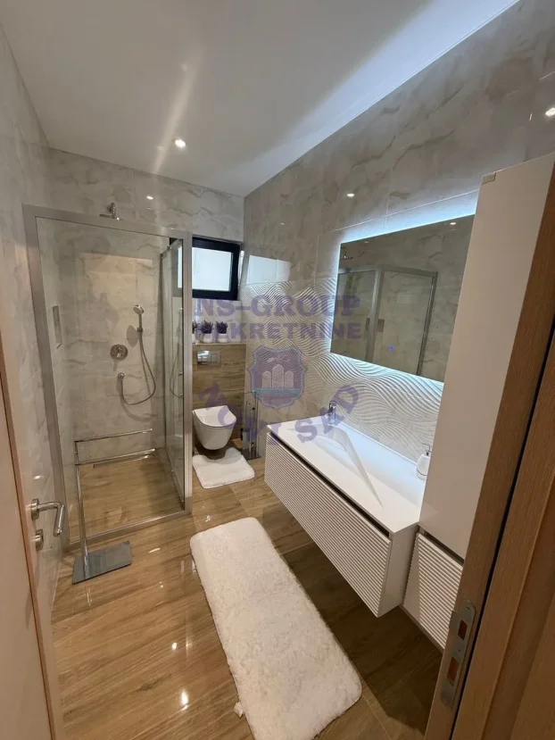 Adice, 5+ petosobna, 160 m²
