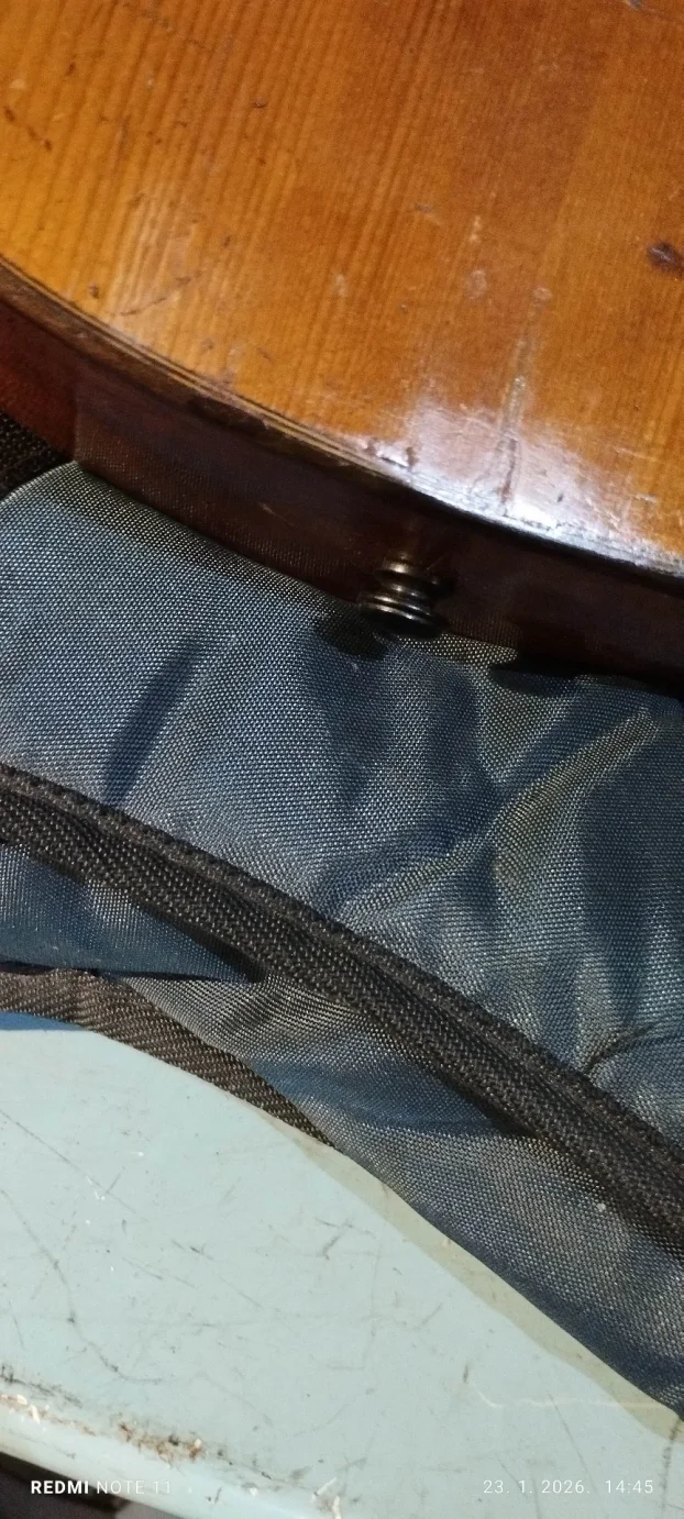 Wiener konkurrenz guitarre