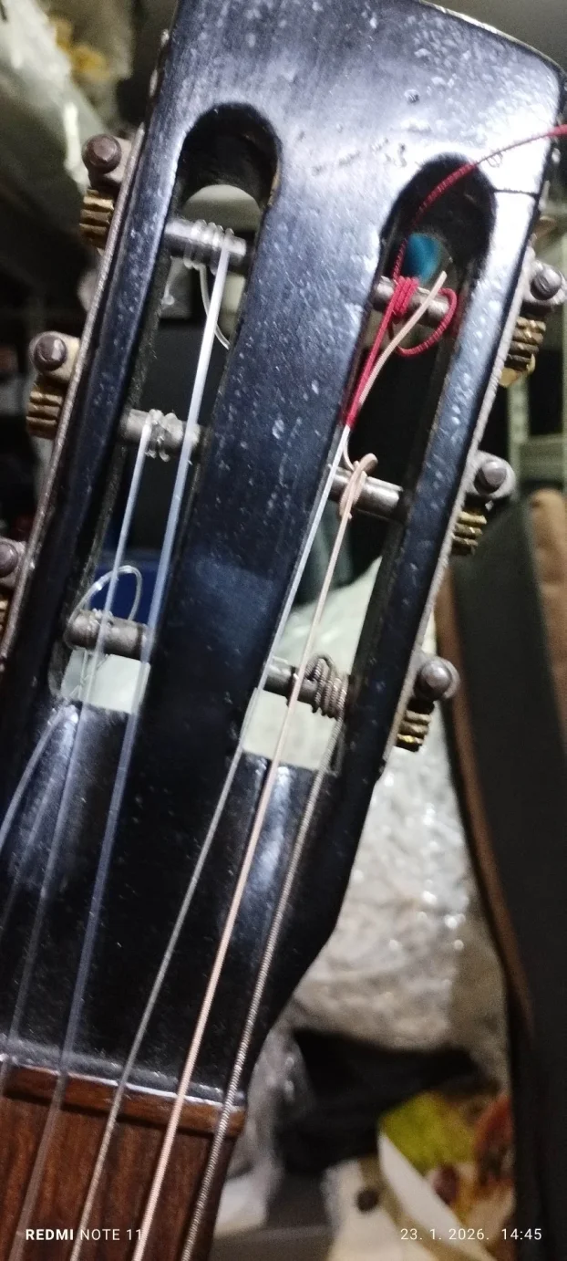 Wiener konkurrenz guitarre