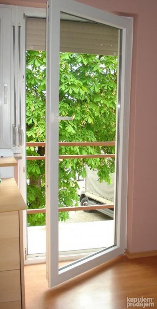 Zamena donje sarke na PVC balk. vratima
