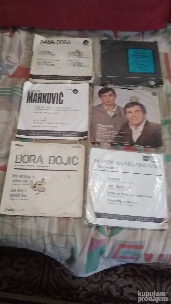 20 kom male gramofonske ploče razni izvođači