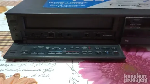 Panasonic NV-F65 HQ VCR &  NV-J35EG Video   - Neispitani