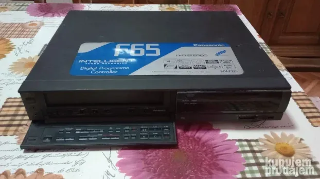 Panasonic NV-F65 HQ VCR &  NV-J35EG Video   - Neispitani