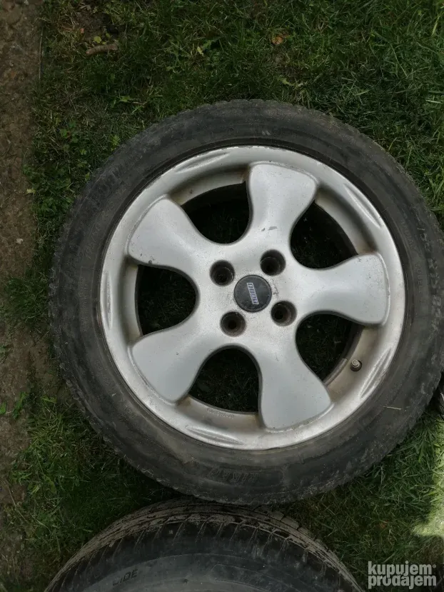 Alu felne 15 coli 4x98 sa gumama