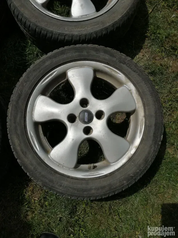 Alu felne 15 coli 4x98 sa gumama