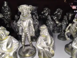 komplet vrhunskih metalnih šahovskih figura
