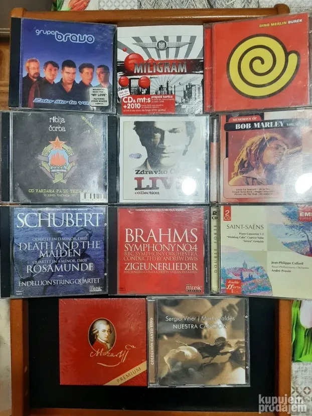 CD - i mesano 43 komada + poklon (2052)