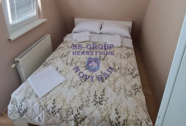 Sremski Karlovci, Fruška gora, 3.0 trosobna, 67 m²