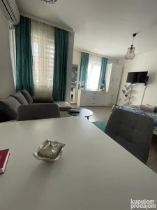 Loznica, Banja Koviljača, 1.0 jednosoban, 30 m²