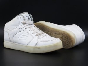 Skechers lights KOŽA az16