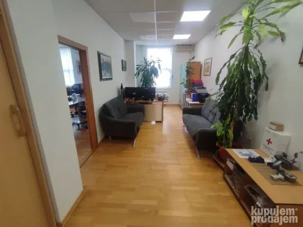 Lokal - 144m2 - Spens