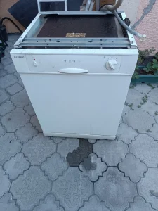 Masina za pranje sudova
