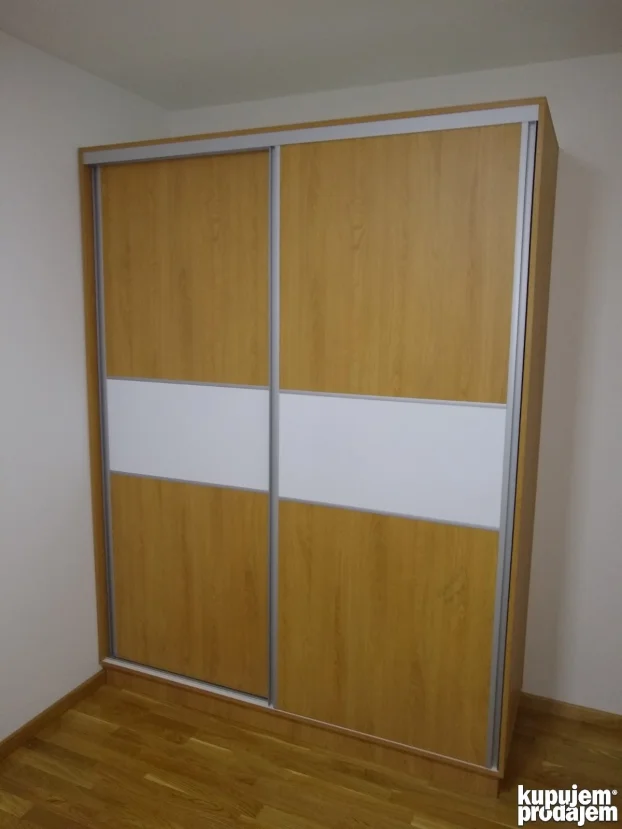 Američki plakari po meri