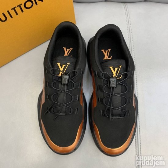 Louis Vuitton Millennum Trainers - model 90