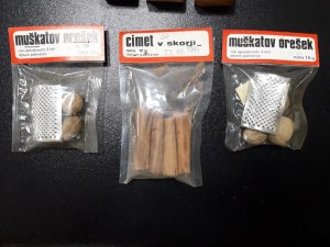 Dva muskatna orasc. i cimet DROGA PZ + poklon (873)