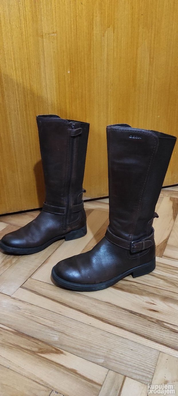 GEOX čizmice br.33