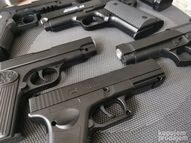 Tetejac pištolj Zastava M57 airsoft metalni pistolj