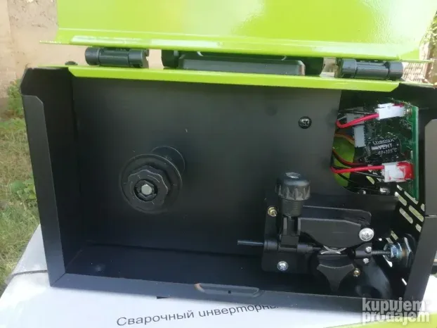 MMA/MIG CO2 Mustang Pro 350A na lageru!