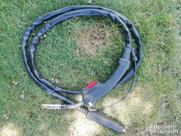 MMA/MIG CO2 Mustang Pro 350A na lageru!