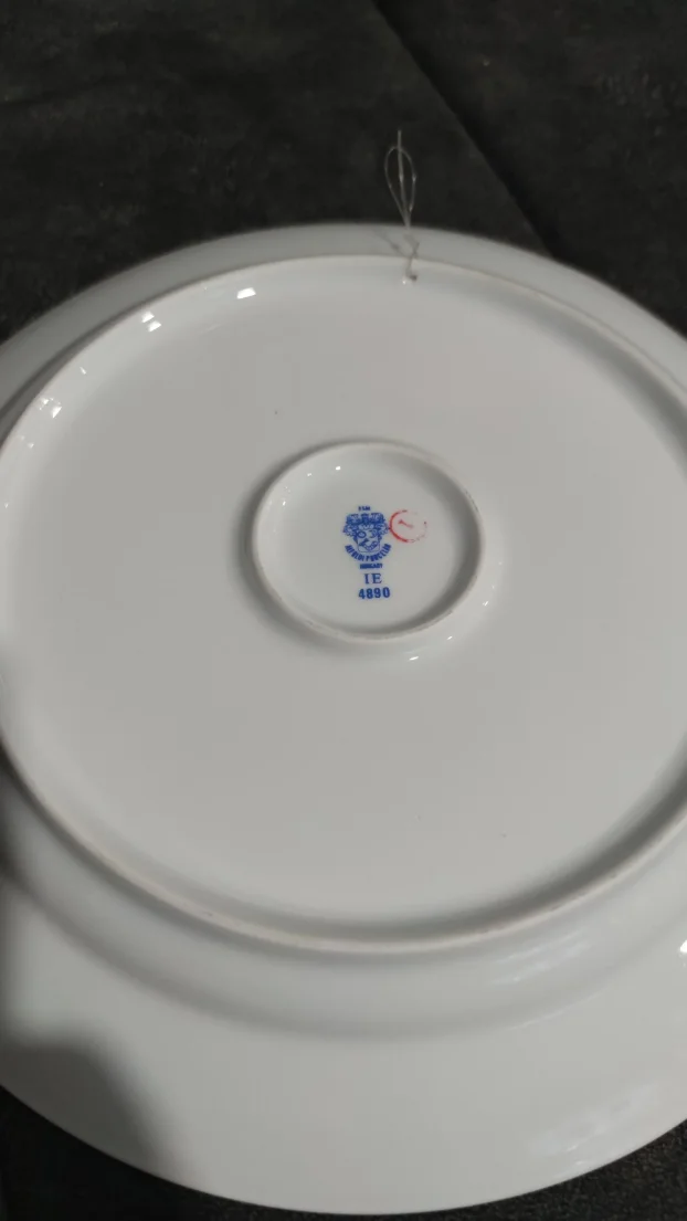 Veliki ukrasni zidni  tanjir ,precnika 29cm