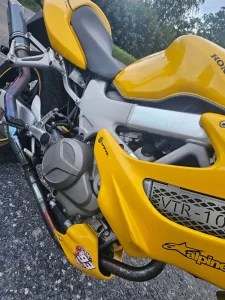 Honda Vtr 1000 Registrovana
