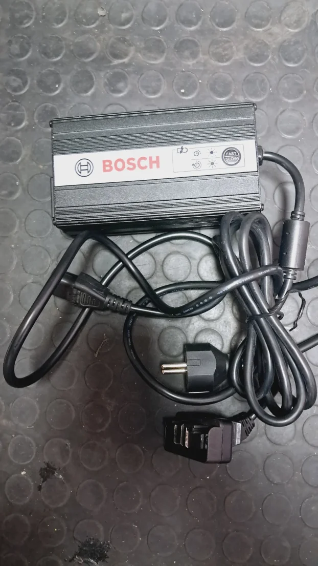 Hercules Roberta BOSCH 36V (kompletan + garancija)