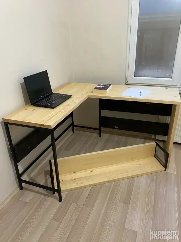 Kancelarijski sto