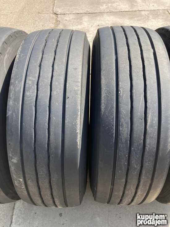 285/70R19.5 gume kamionska prikolica