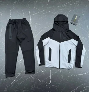 Decije Trenerke / Nike Tech Fleece / Novo / AKCIJA