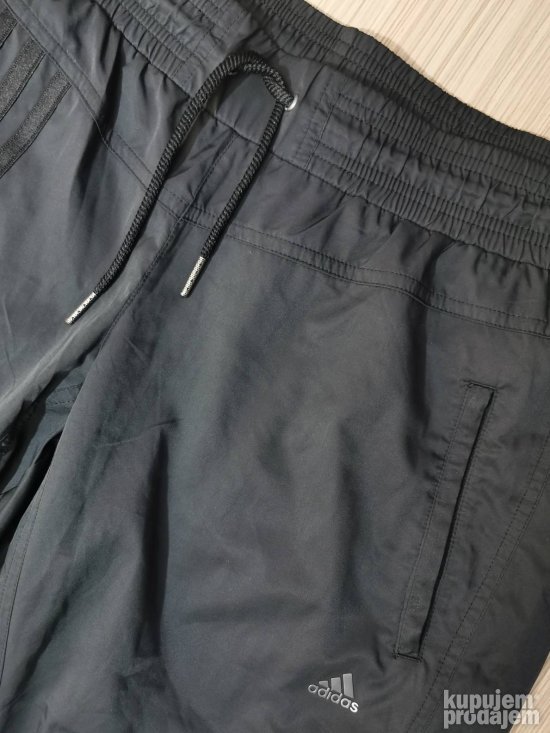 Adidas 3/4 ženske helanke vel. 40